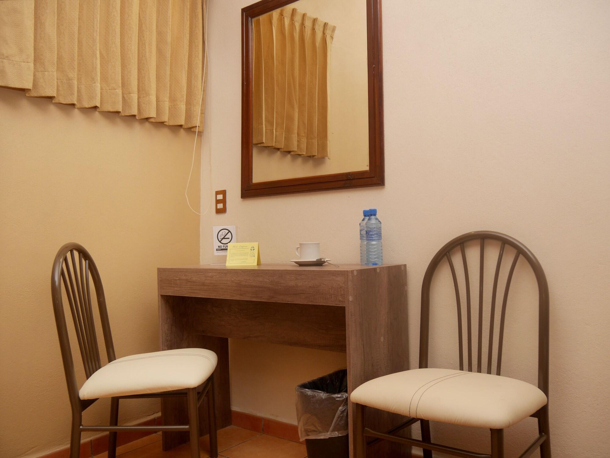 Hotel Estefania Morelia Extérieur photo