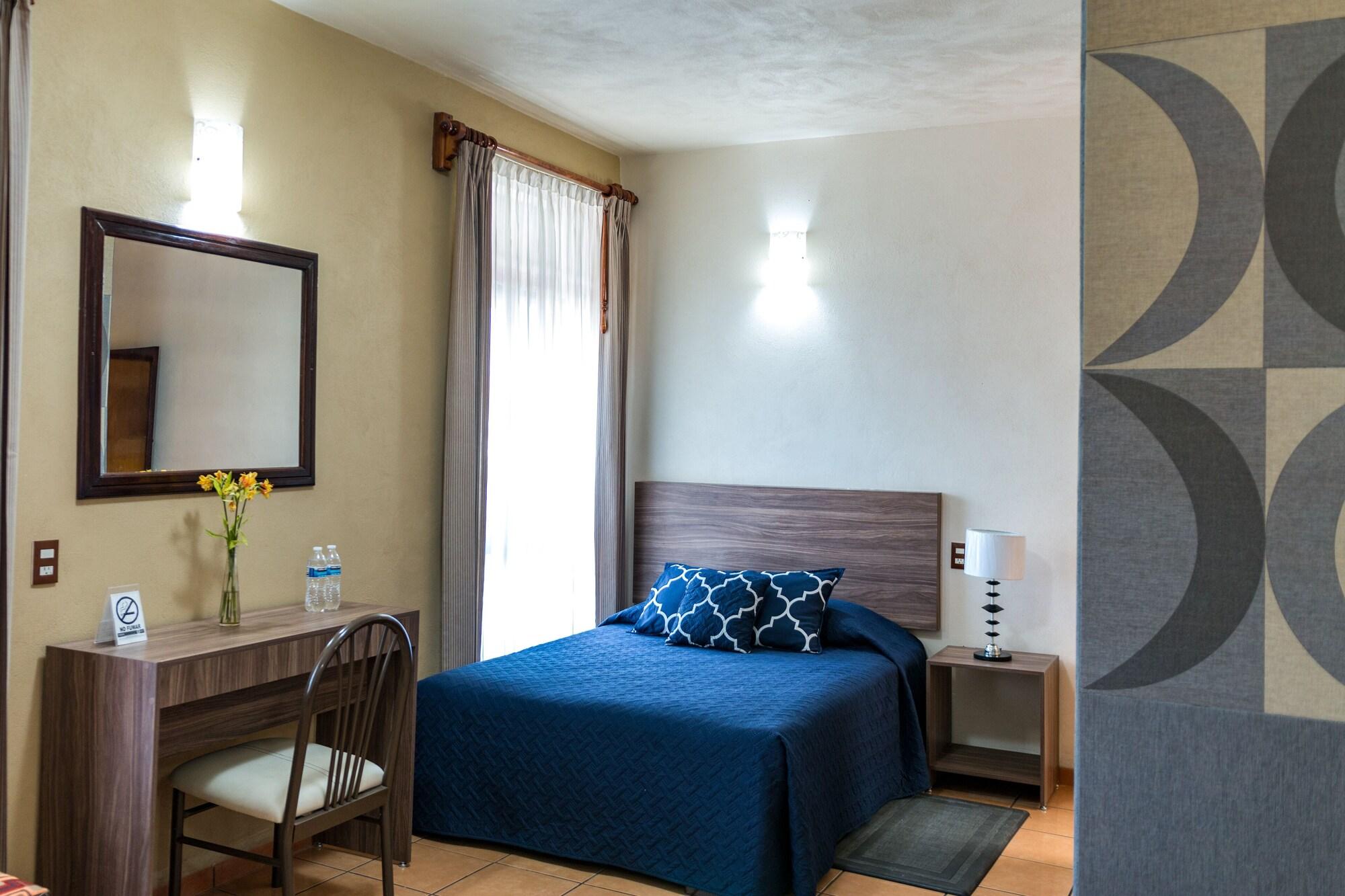 Hotel Estefania Morelia Extérieur photo