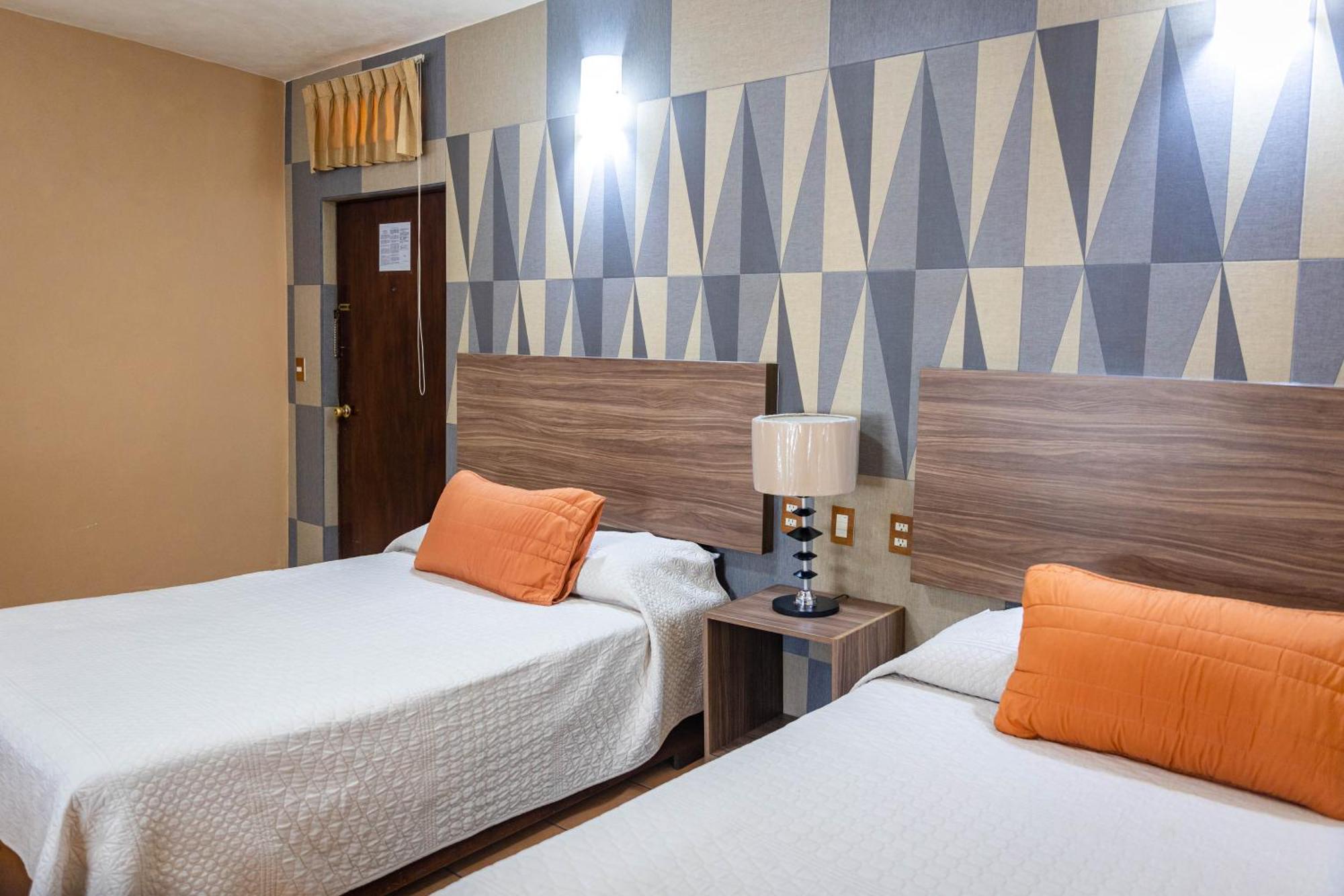 Hotel Estefania Morelia Extérieur photo