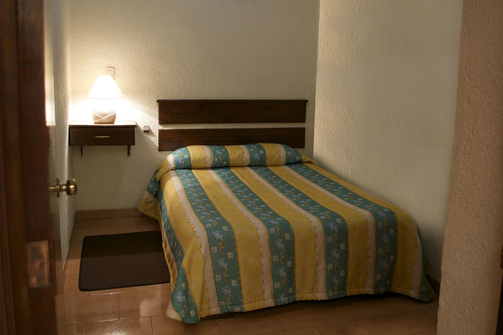 Hotel Estefania Morelia Extérieur photo