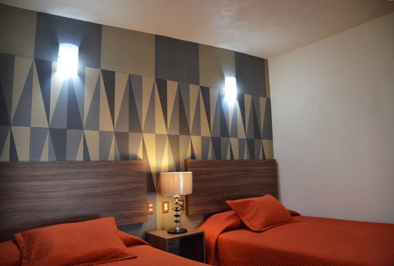 Hotel Estefania Morelia Extérieur photo