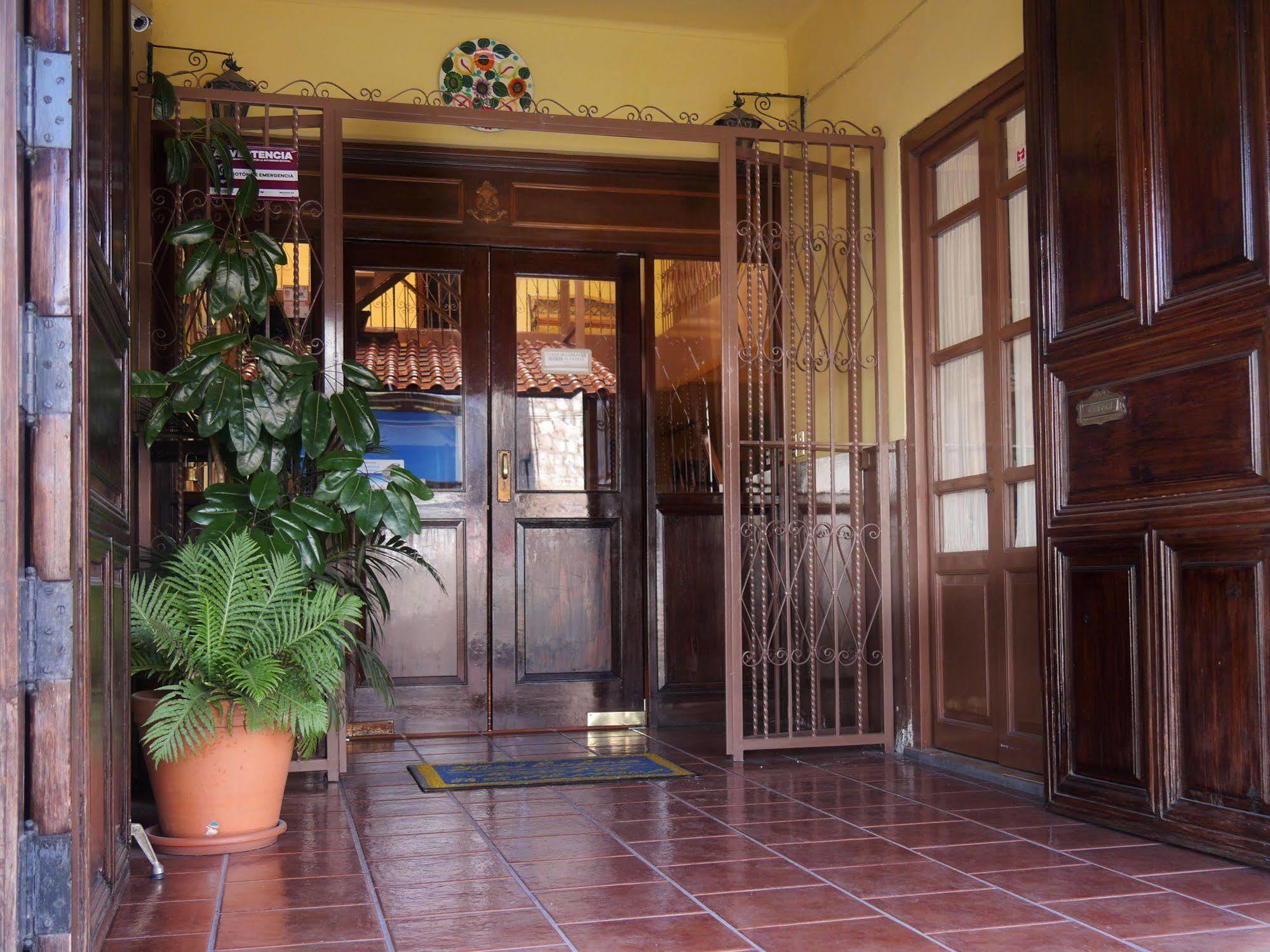 Hotel Estefania Morelia Extérieur photo