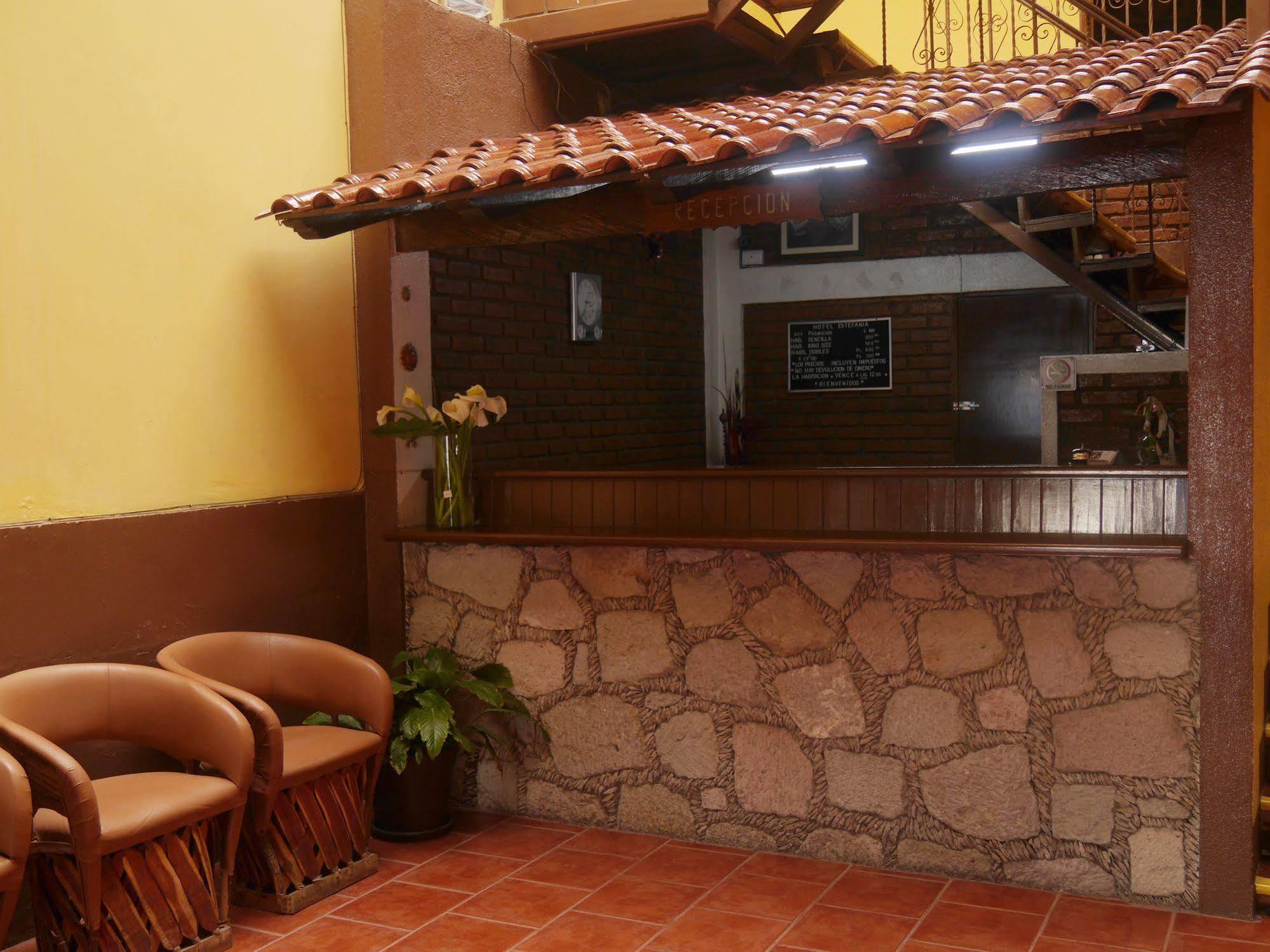 Hotel Estefania Morelia Extérieur photo